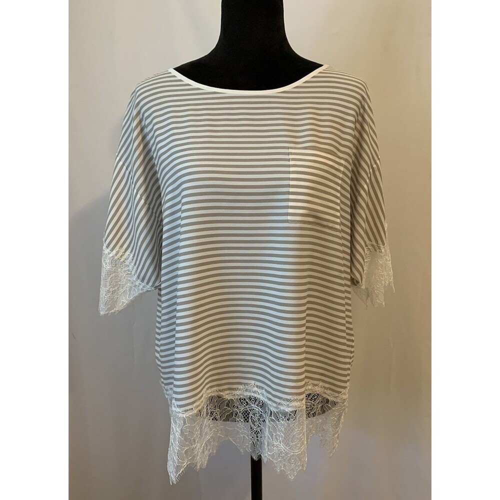 Chicos Size 1 Medium Top Striped Lace Trim Beige White Short Sleeve Pocket
